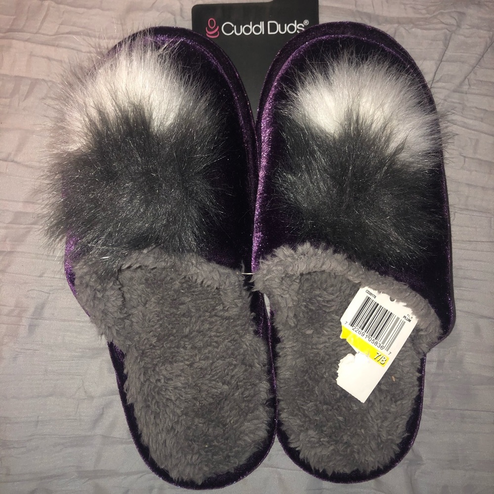 Slippers - Picture 2 of 2